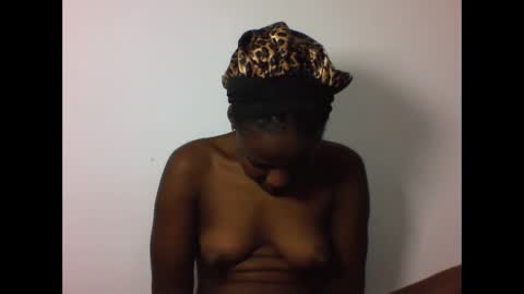 EVAH online show from March 15, 12:41 pm