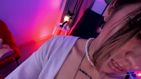 della online show from April 7, 9:28 pm