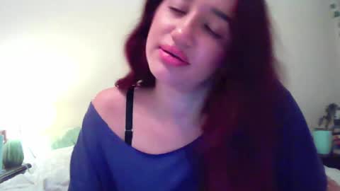 delilahraynee online show from June 5, 3:13 am