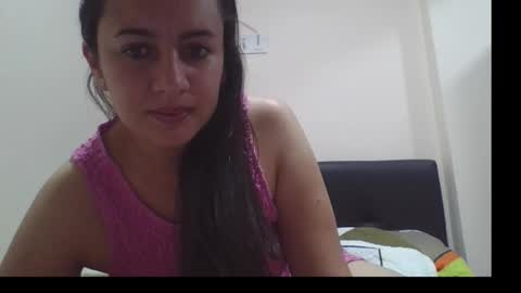 Snapshot of della_helena chatting on September 30, 1:38 am Della Helena online show from September 30, 1:38 am