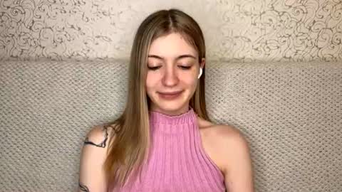 Sia online show from June 27, 12:22 pm