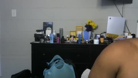 Snapshot of delta7012 chatting on January 24, 5:32 pm delta7012 online show from January 24, 5:32 pm