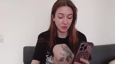 Snapshot of demiamour chatting on September 19, 9:46 am Demi. not your babybabebb and other shit online show from September 19, 9:46 am