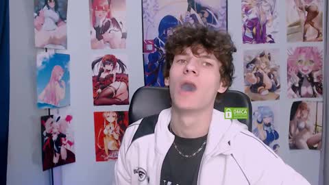 Den online show from March 12, 9:44 am