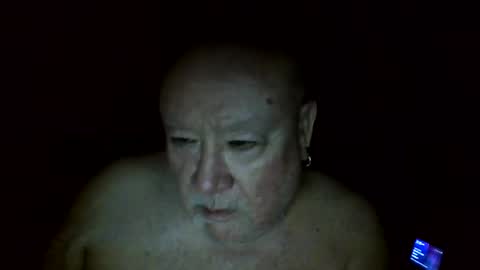Snapshot of denboisvin2043 chatting on October 11, 1:10 am denboisvin2043 online show from October 11, 1:10 am