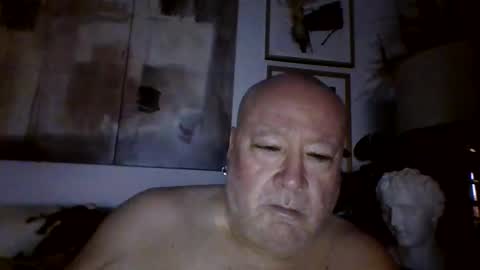 Snapshot of denboisvin2043 chatting on October 9, 1:11 am denboisvin2043 online show from October 9, 1:11 am