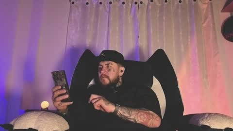 Oliver online show from April 6, 4:10 am