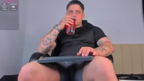 dennis munera online show from December 17, 3:30 pm