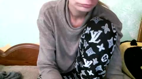 DennisXCarol online show from October 19, 7:35 am