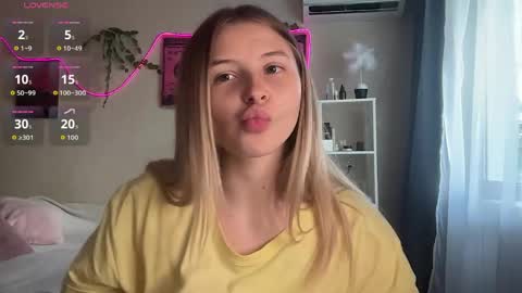 Vi  Victoria online show from June 10, 3:11 pm
