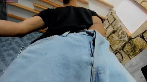 Dereck online show from February 5, 11:03 am