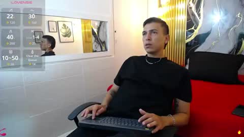 Dereck online show from July 17, 3:19 am