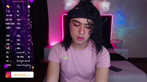 Snapshot of derek_greyy_ chatting on February 6, 8:56 pm derek grey online show from February 6, 8:56 pm