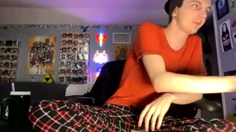derekdings online show from July 17, 11:45 am