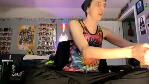 derekdings online show from June 15, 12:08 pm