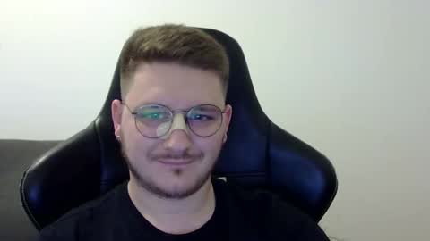 dervechi online show from December 2, 2:15 pm