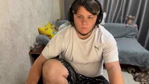 desiredude9 online show from September 23, 6:47 pm