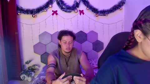 TORI AND MR. BEAR online show from December 14, 10:05 pm