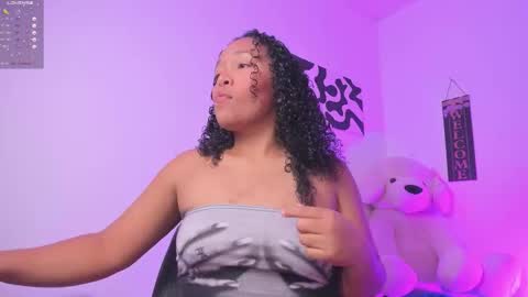 desty_y online show from January 12, 6:09 am