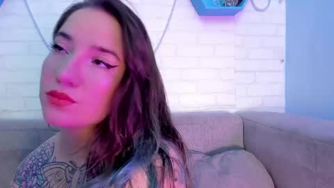 Deva Blue online show from March 6, 3:35 am