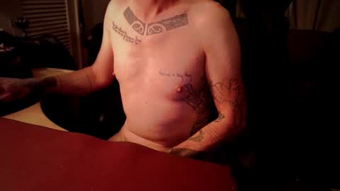 devillovesanything777 online show from November 9, 9:39 pm