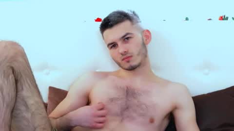 devin_ho online show from February 27, 11:06 am