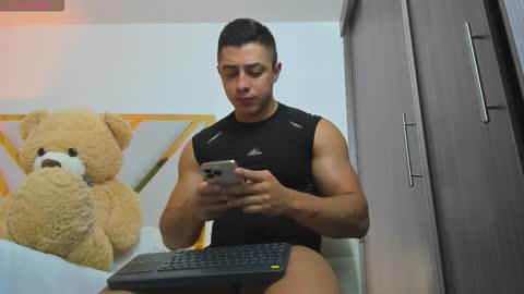 Devin Hunter online show from November 2, 1:27 am