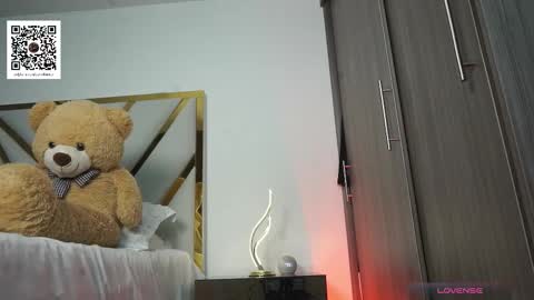 Devin Hunter online show from November 29, 12:51 am