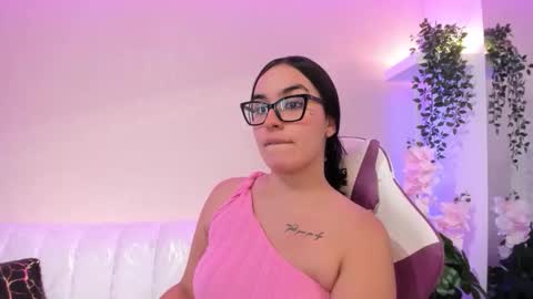 DevoraCook online show from November 5, 3:58 pm