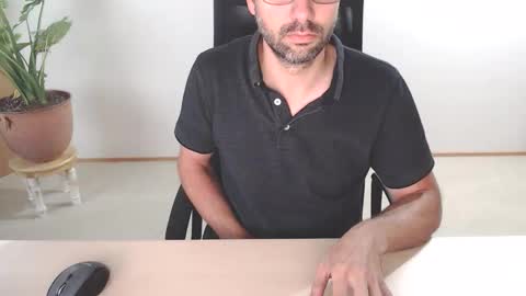 Snapshot of devswiss chatting on September 28, 8:56 am DevSwiss online show from September 28, 8:56 am