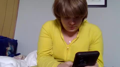 devykitten online show from March 29, 5:03 pm