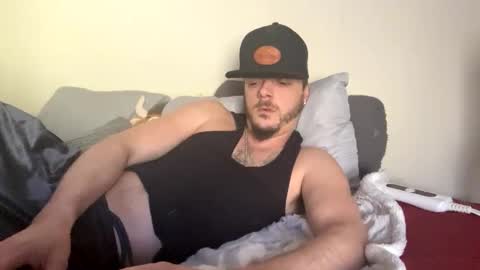 dharbison23 online show from October 24, 6:52 pm