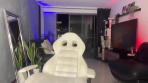 Diego online show from October 17, 1:42 am