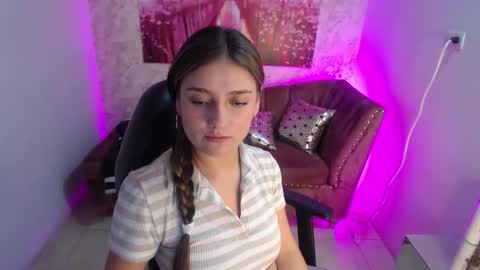 diamond_juliana_ online show from February 6, 7:12 am