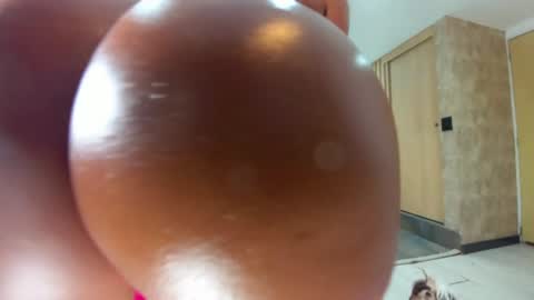 dianac1998 online show from March 4, 11:00 pm