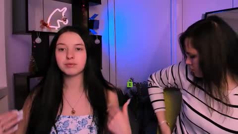 diara ti online show from January 7, 12:21 pm