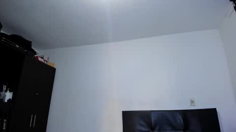 diiego_xxx online show from February 18, 8:30 pm