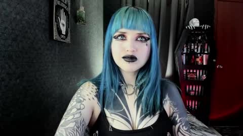 dimmuanddarkness online show from February 12, 10:46 am