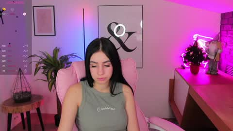 Dina Foxxx online show from December 7, 10:28 am