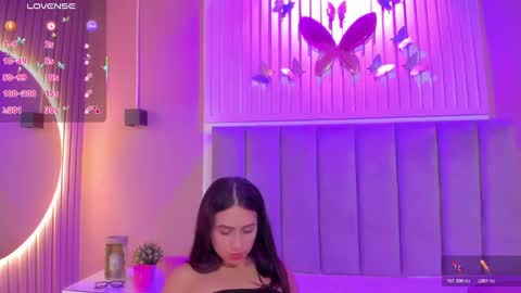 Cristal  online show from November 19, 4:23 am