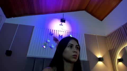 Snapshot of diosa_cristal chatting on February 16, 3:04 am Cristal online show from February 16, 3:04 am
