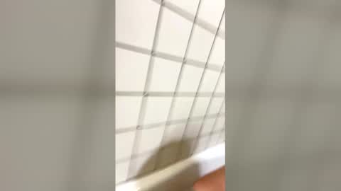 dirtsdirt1 online show from February 24, 5:10 am