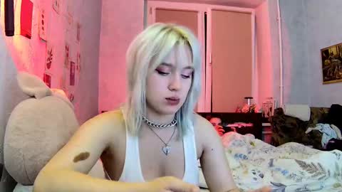 Dirty Kiss69 online show from September 20, 11:52 pm