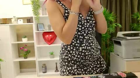 Snapshot of dirty_mature chatting on October 21, 8:08 am dirty_mature online show from October 21, 8:08 am