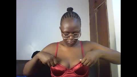 ELLE online show from January 6, 5:22 am