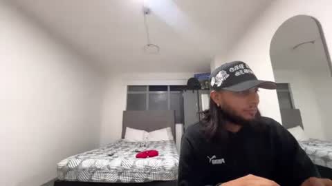 dirtybivessecret online show from January 6, 4:05 am