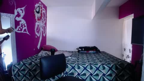 Snapshot of dirtydanielaporno1 chatting on December 5, 5:01 pm whats app - stagram marian doll online show from December 5, 5:01 pm