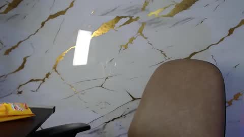 disyamil_pineda online show from June 3, 2:58 am