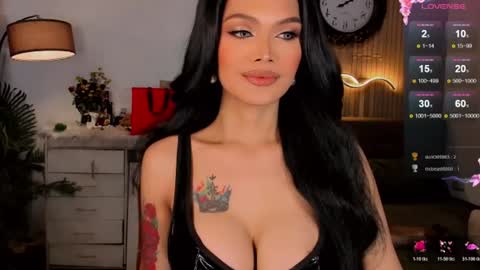    online show from July 3, 3:17 pm