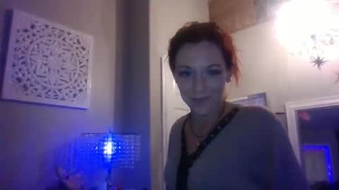 dixieglam online show from February 22, 9:34 am